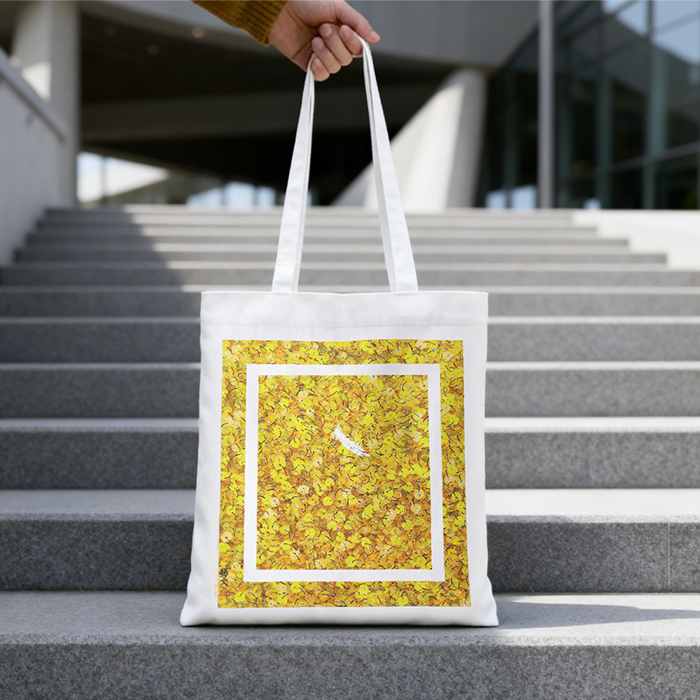 周藝文|日月星 《愛在深秋》帆佈單肩包 Love in Late Autumn Canvas Shoulder Bag