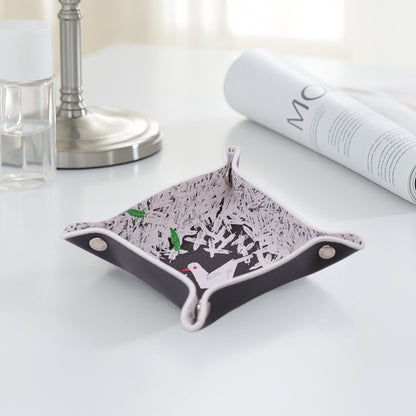 周藝文 |日月星《和平禮讚》迷你皮質收納折疊盤Hymn to Peace Mini Vegan Leather Foldable Catchall Tray