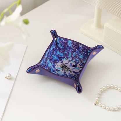 周藝文 |日月星《孤寂與繁華》迷你皮質收納折疊盤Solitude and Prosperity Mini Vegan Leather Foldable Catchall Tray