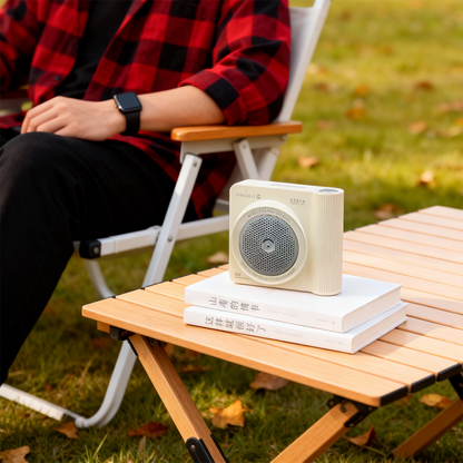 馬到福來・禮致新歲 Good Fortune Arrives with the Horse・Wishing You a Happy New Year