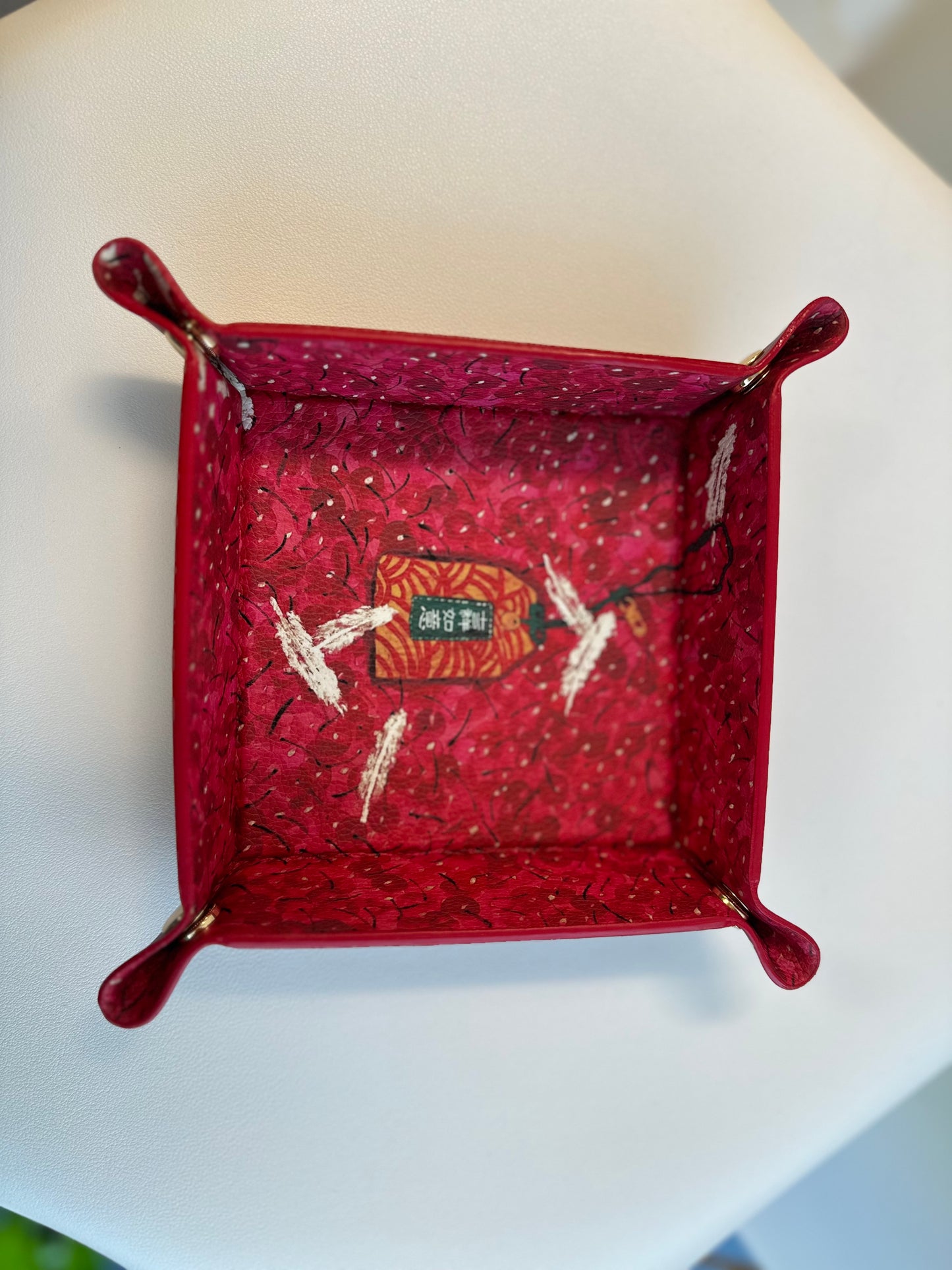 周藝文|日月星 《吉祥如意》皮質收納折疊盤 Amulet of Auspiciousness Vegan Leather Foldable Catchall Tray